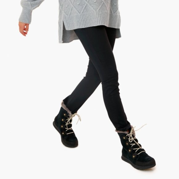 NWOT SOREL Explorer Joan Boot, Black Size 5 - Warm & Cozy! - Picture 2 of 15